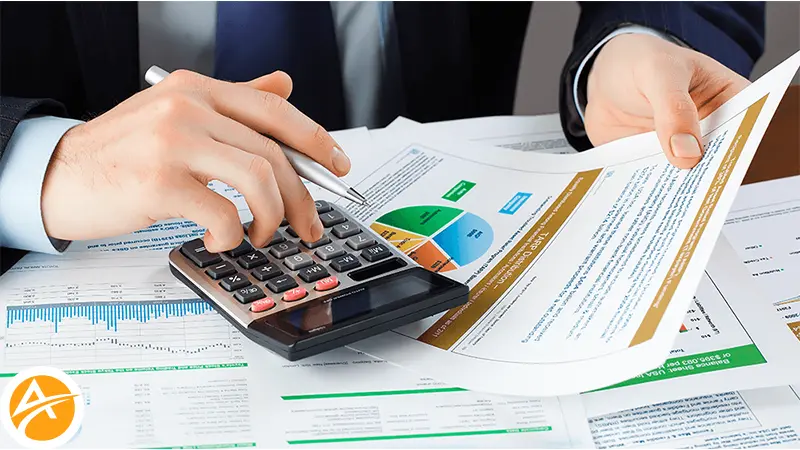 تیم حسابداری در آزادشهر
